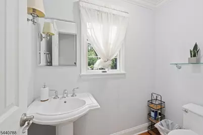 15 Williamsburg Ct, Montgomery Township, NJ 08558 - Photo 19