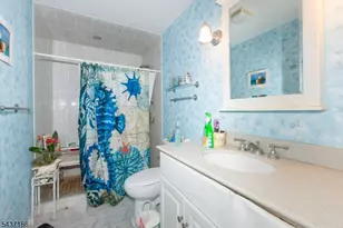 139 Mohawk Trail, Wayne, NJ 07470 - Photo 17