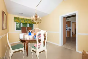 139 Mohawk Trail, Wayne, NJ 07470 - Photo 7