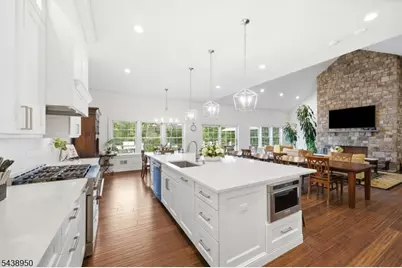 67 Virginia Ln, West Milford, NJ 07480 - Photo 9