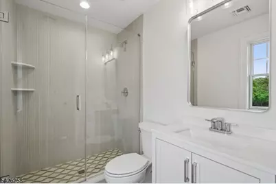 4 Shadylawn Dr, Madison, NJ 07940 - Photo 33