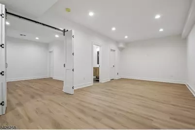 4 Shadylawn Dr, Madison, NJ 07940 - Photo 39