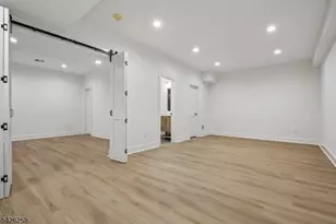 4 Shadylawn Dr, Madison, NJ 07940 - Photo 39