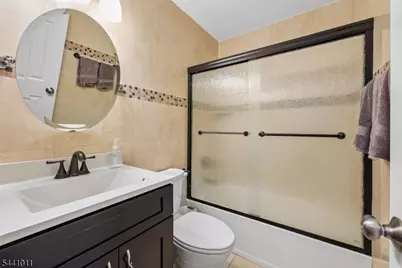 244 Kingsberry Dr #244, Franklin Township, NJ 08873 - Photo 21