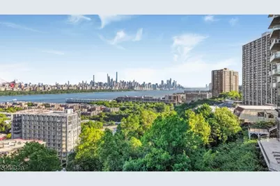 320 Adolphus Ave #219, Cliffside Park, NJ 07010 - Photo 5