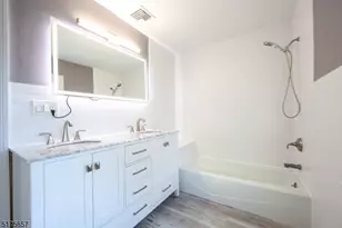 16 Columbus Ave, Glen Ridge, NJ 07028 - Photo 9
