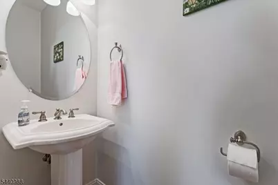 28 Briar Ct, Hardyston Township, NJ 07419 - Photo 27