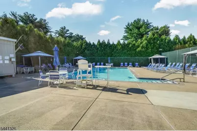 409 Brittany Dr #409, Wayne, NJ 07470 - Photo 23