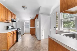 72 Minerva Ave, Hawthorne, NJ 07506 - Photo 15