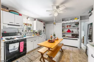 72 Minerva Ave, Hawthorne, NJ 07506 - Photo 7