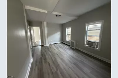 212 Beacon Ave, Jersey City, NJ 07306 - Photo 9