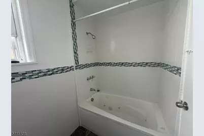 212 Beacon Ave, Jersey City, NJ 07306 - Photo 5