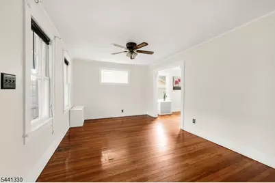 68 Birch St, Bloomfield, NJ 07003 - Photo 5