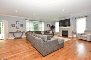 73 Heritage Dr, West Milford, NJ 07480 - Photo 13