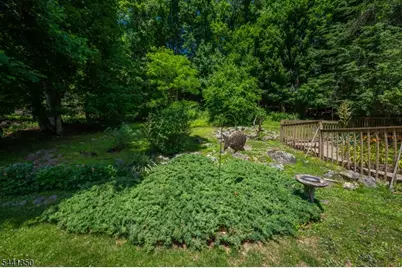 36 Leamoor Dr, Morris Plains, NJ 07950 - Photo 43