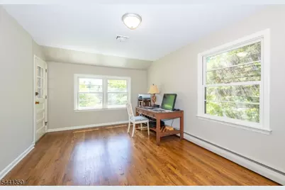 36 Leamoor Dr, Morris Plains, NJ 07950 - Photo 23