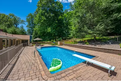 36 Leamoor Dr, Morris Plains, NJ 07950 - Photo 39