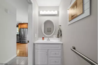 2 Brights Point Rd, Jefferson Township, NJ 07849 - Photo 17