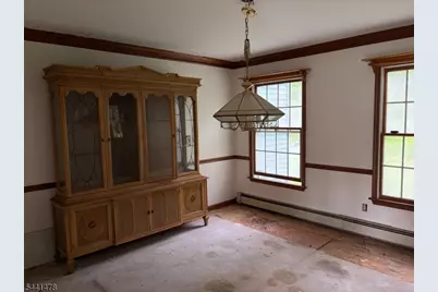 124 Perryville Rd, Union Township, NJ 08867 - Photo 17