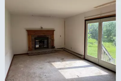 124 Perryville Rd, Union Township, NJ 08867 - Photo 7