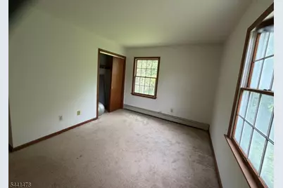 124 Perryville Rd, Union Township, NJ 08867 - Photo 31