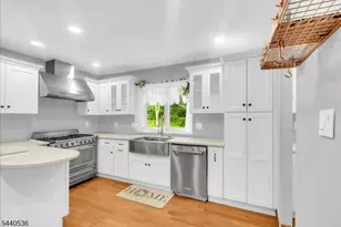 655 Warwick Turnpike, West Milford, NJ 07421 - Photo 9