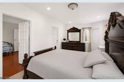 41 Berkeley Pl, Bloomfield, NJ 07003 - Photo 11