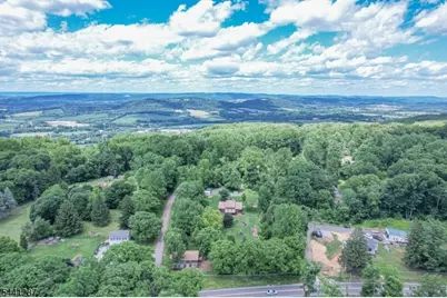 2 Pine Ct, Bethlehem Township, NJ 08804 - Photo 5