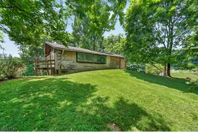 2 Pine Ct, Bethlehem Township, NJ 08804 - Photo 7