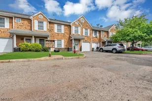 19 Delavan Ct, New Brunswick, NJ 08901 - Photo 5