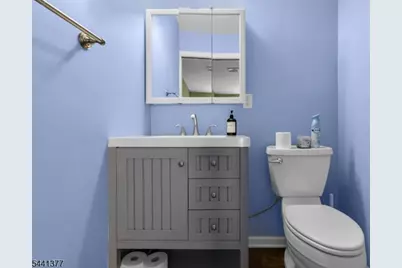 19 Delavan Ct, New Brunswick, NJ 08901 - Photo 25