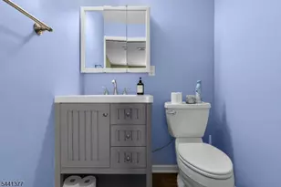 19 Delavan Ct, New Brunswick, NJ 08901 - Photo 25