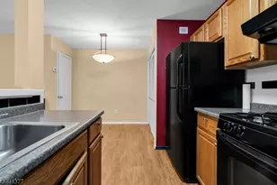 19 Delavan Ct, New Brunswick, NJ 08901 - Photo 17