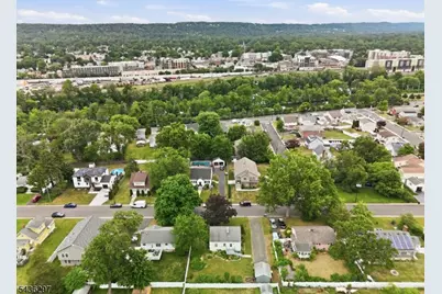 221 W Prospect St, South Bound Brook Boro, NJ 08880 - Photo 37