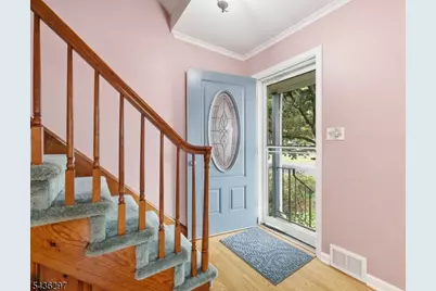 221 W Prospect St, South Bound Brook Boro, NJ 08880 - Photo 7