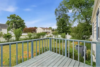 221 W Prospect St, South Bound Brook Boro, NJ 08880 - Photo 31