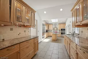 24 Thackeray Dr, Millburn, NJ 07078 - Photo 13