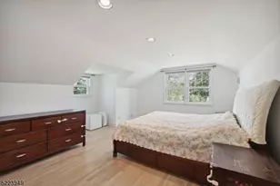 24 Thackeray Dr, Millburn, NJ 07078 - Photo 25