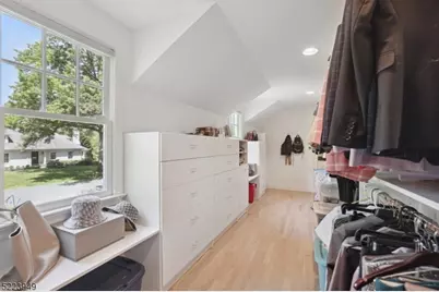 24 Thackeray Dr, Millburn, NJ 07078 - Photo 31
