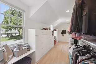 24 Thackeray Dr, Millburn, NJ 07078 - Photo 31