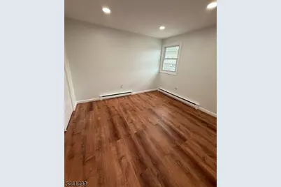 120-122 Orchard Rd #2, Maplewood, NJ 07040 - Photo 5