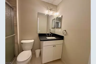 42 Stevens Ct, Bedminster Township, NJ 07921 - Photo 5