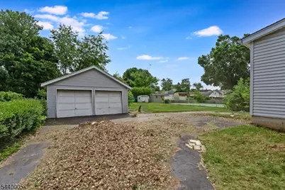 425 New Market Rd #2, Piscataway Township, NJ 08854 - Photo 17