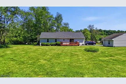 3 Countryside Rd, Knowlton Township, NJ 07832 - Photo 7