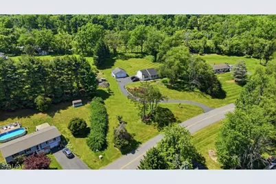 3 Countryside Rd, Knowlton Township, NJ 07832 - Photo 15