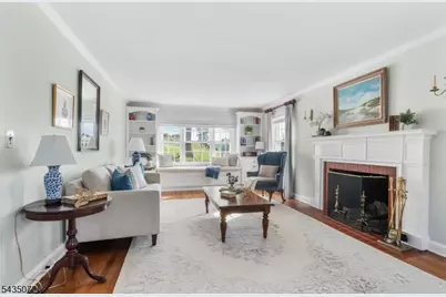 7 Birdseye Gln, Verona, NJ 07044 - Photo 7