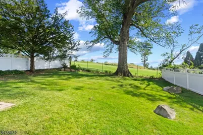 7 Birdseye Gln, Verona, NJ 07044 - Photo 41