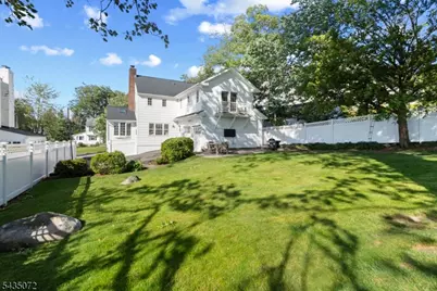 7 Birdseye Gln, Verona, NJ 07044 - Photo 43