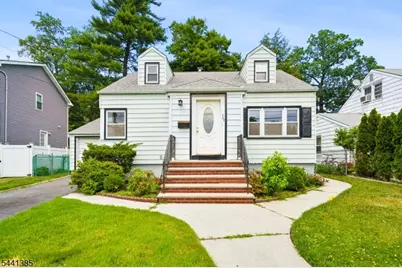 727 Palisade Rd, Union Township, NJ 07083 - Photo 27