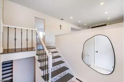 15 Bogert Pl, Clifton, NJ 07013 - Photo 23